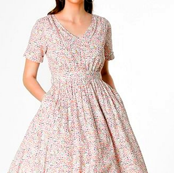 Dresses & Skirts - Eshakti Floral Ditsy Pattern Dress Size M.